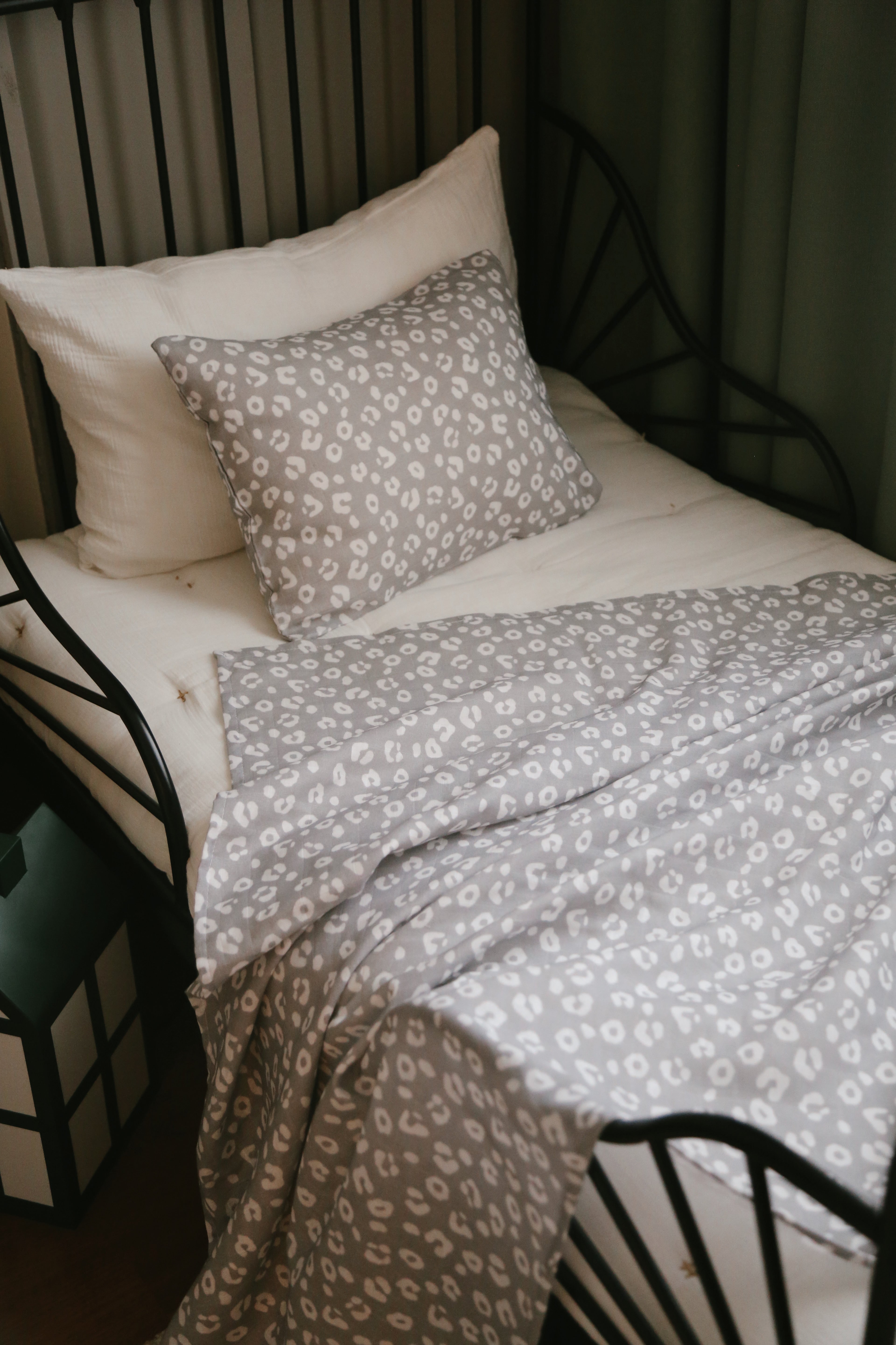 Leopard Muslin Cover & Set